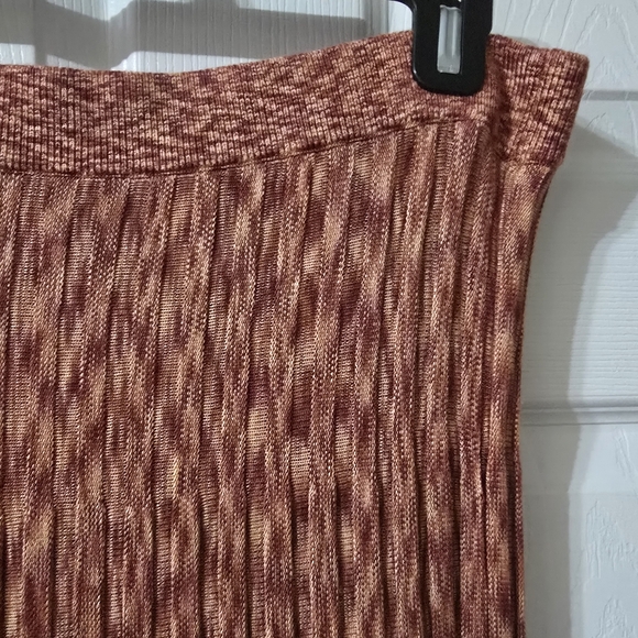 Free People Gold Coast Marbled Print Pleated Knit Boho Maxi Skirt, EUC! - Picture 6 of 10